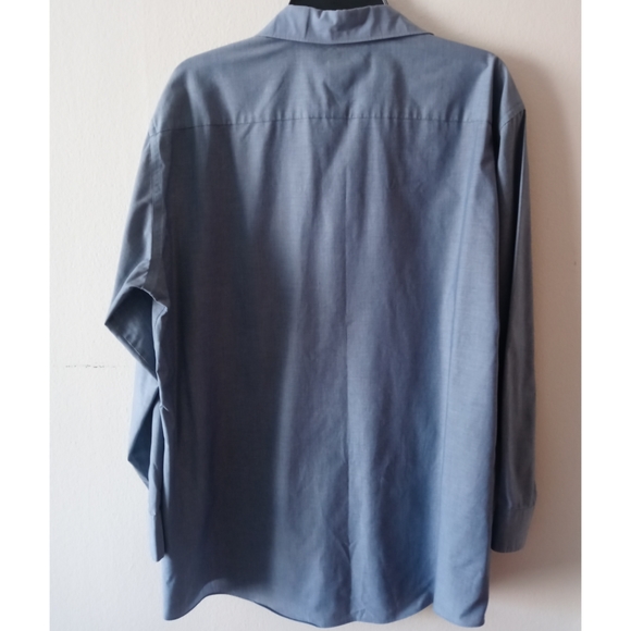 Men's button down shirt size L - Picture 2 of 2